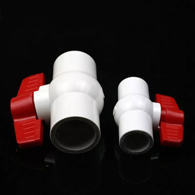 20mm-63mm 관 이음쇠는 PVC 볼 밸브 2.5MPa 동작 압력을 밸브를 답니다